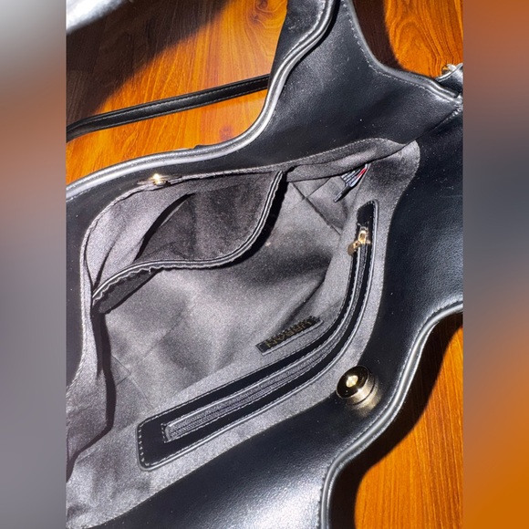 Urban Expressions Black Woven Vegan Leather Crossbody Bag - Picture 6 of 7